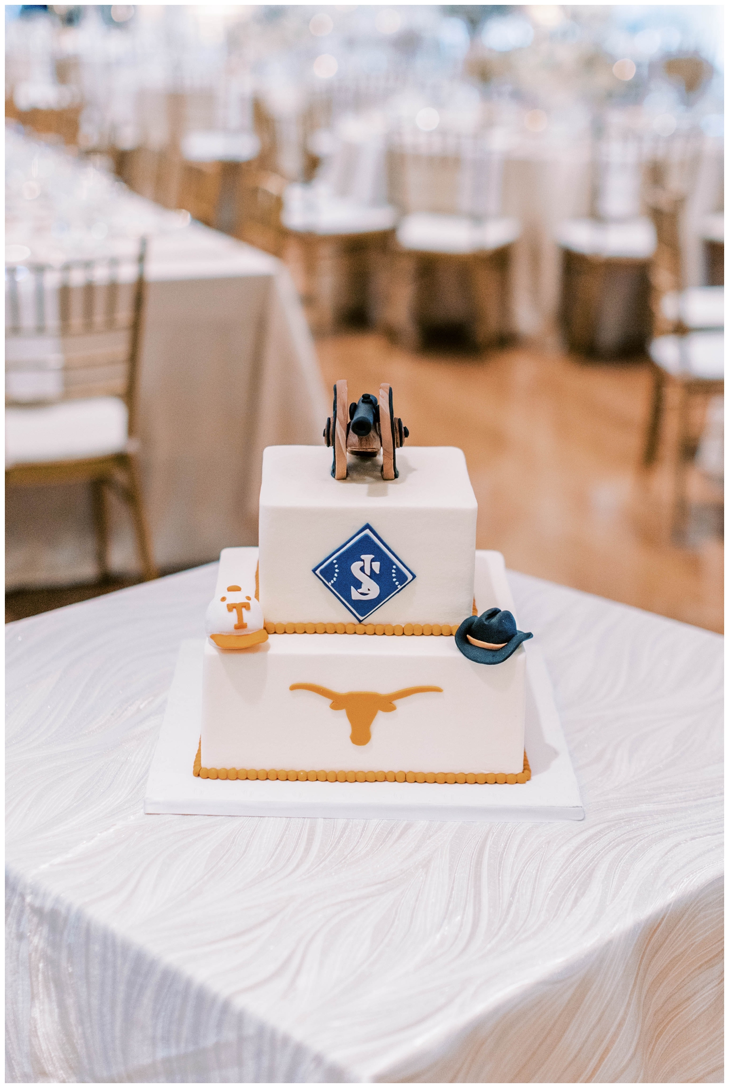 white Longhorn grooms cake inside Houston Junior League reception