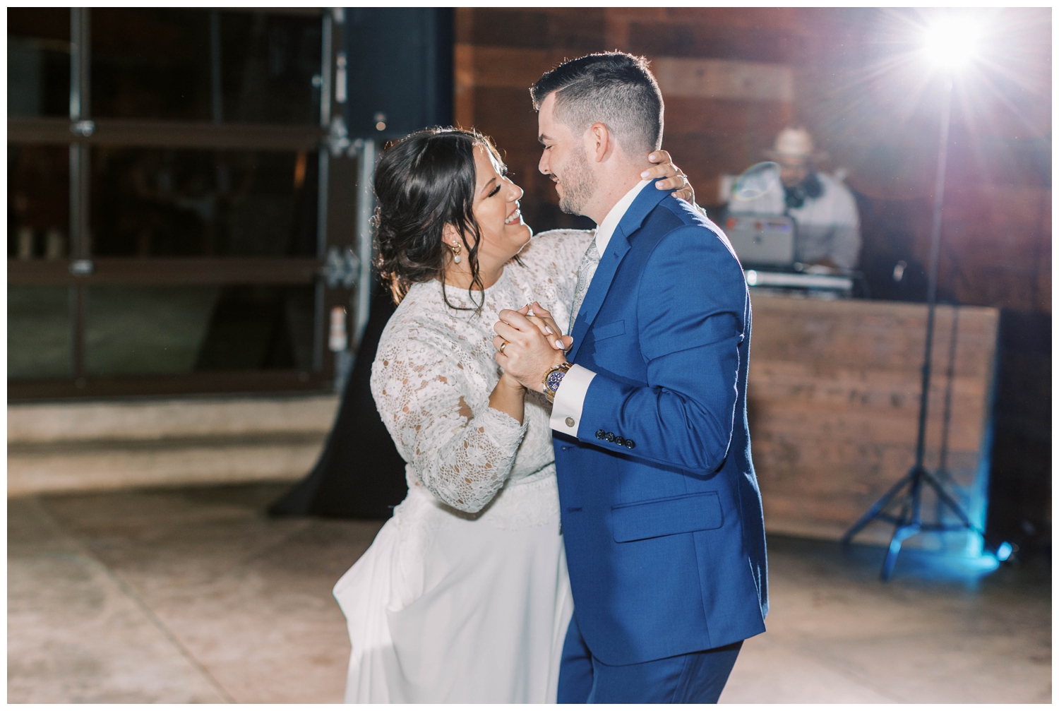 bride and groom first dance outdoor reception