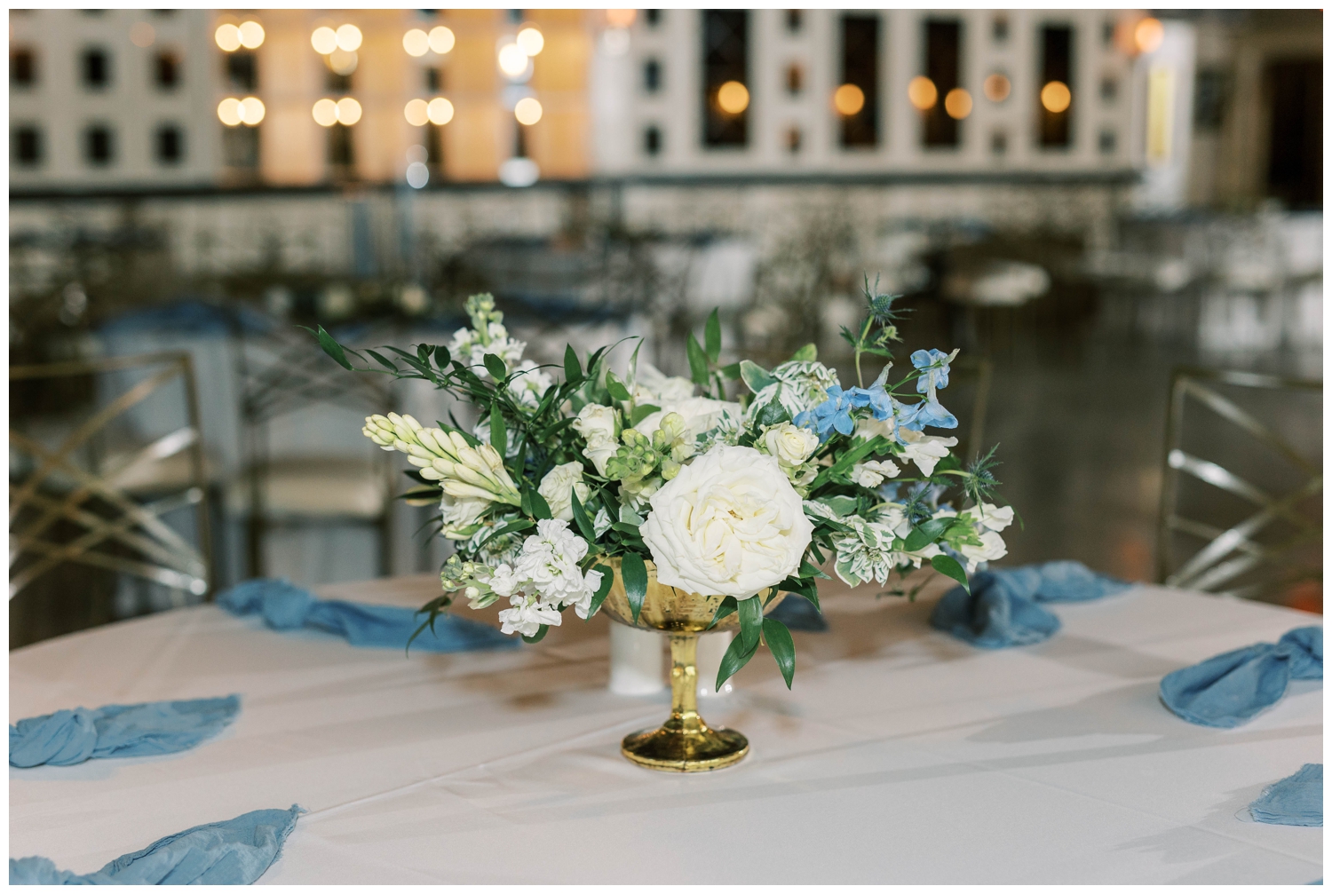 blue and white floral table centerpiece