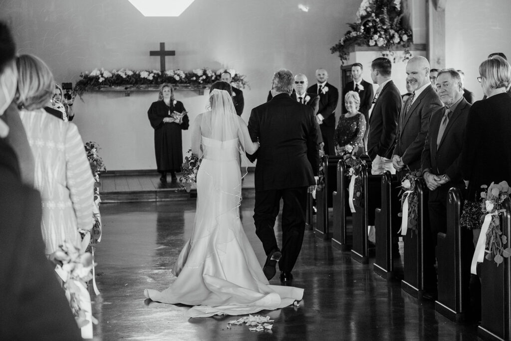 Wedding ceremony at The Chapel of Lindsay Lakes of Cypress in Texas