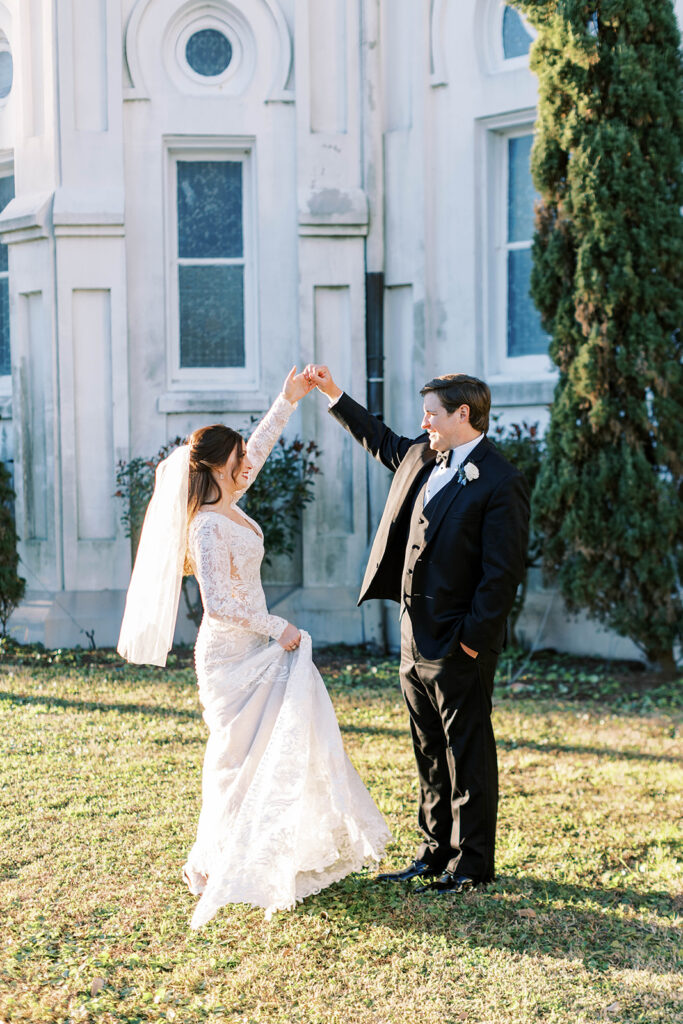 Bride and Groom Photos at The Tremont House in Galveston