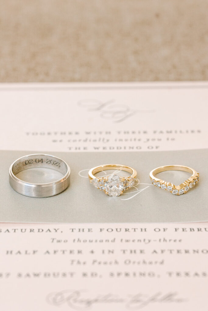 Texas wedding details, invites, and rings