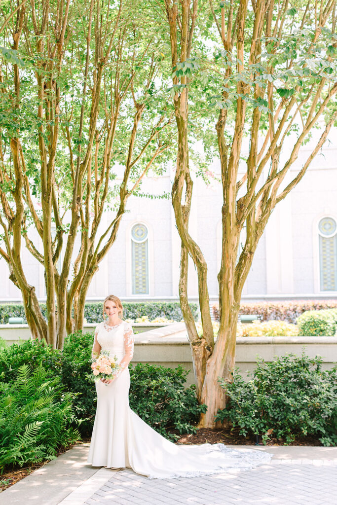 Bridal portraits from LDS Wedding at Houston Texas Temple
