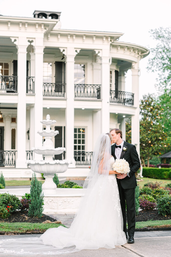 Bride and groom portraits from Sandlewood Manor wedding in Houston, Texas