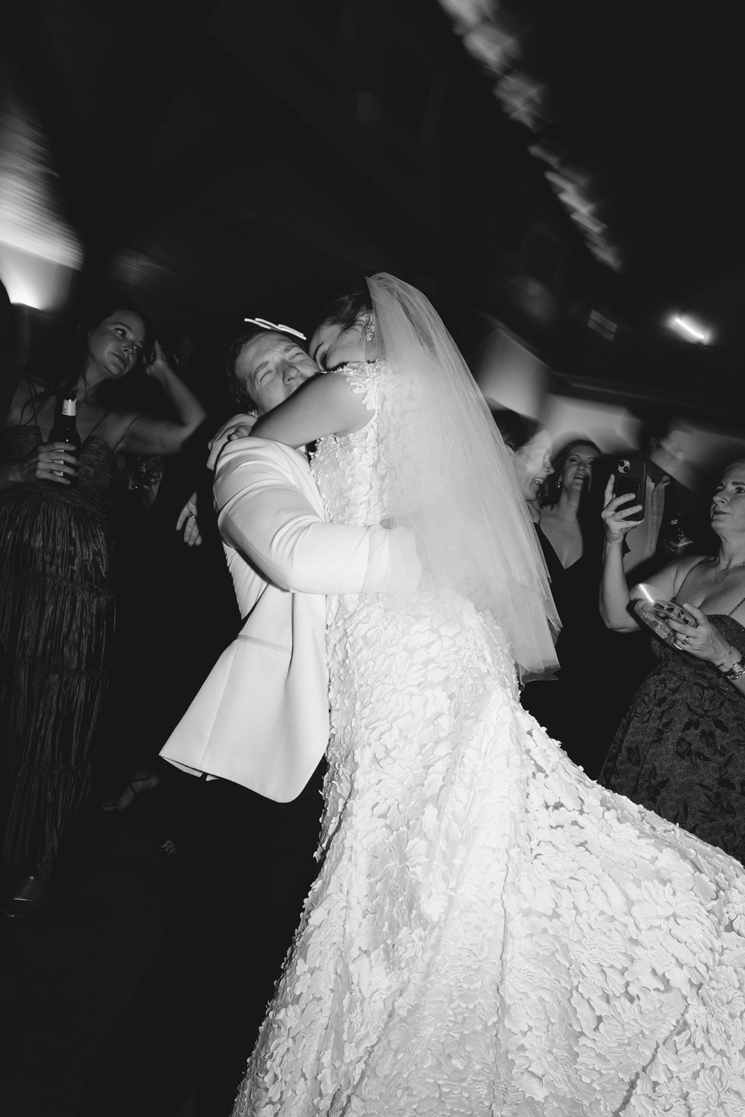 wedding guests having fun on the dance floor for a wedding at La Bonne Vie Ranch