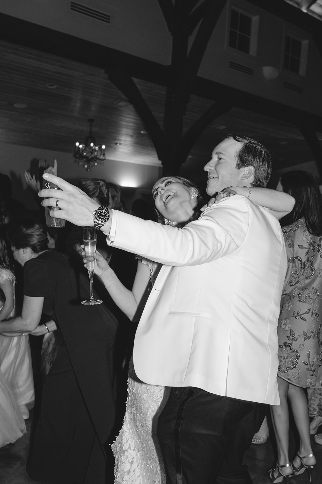 wedding guests having fun on the dance floor for a wedding at La Bonne Vie Ranch