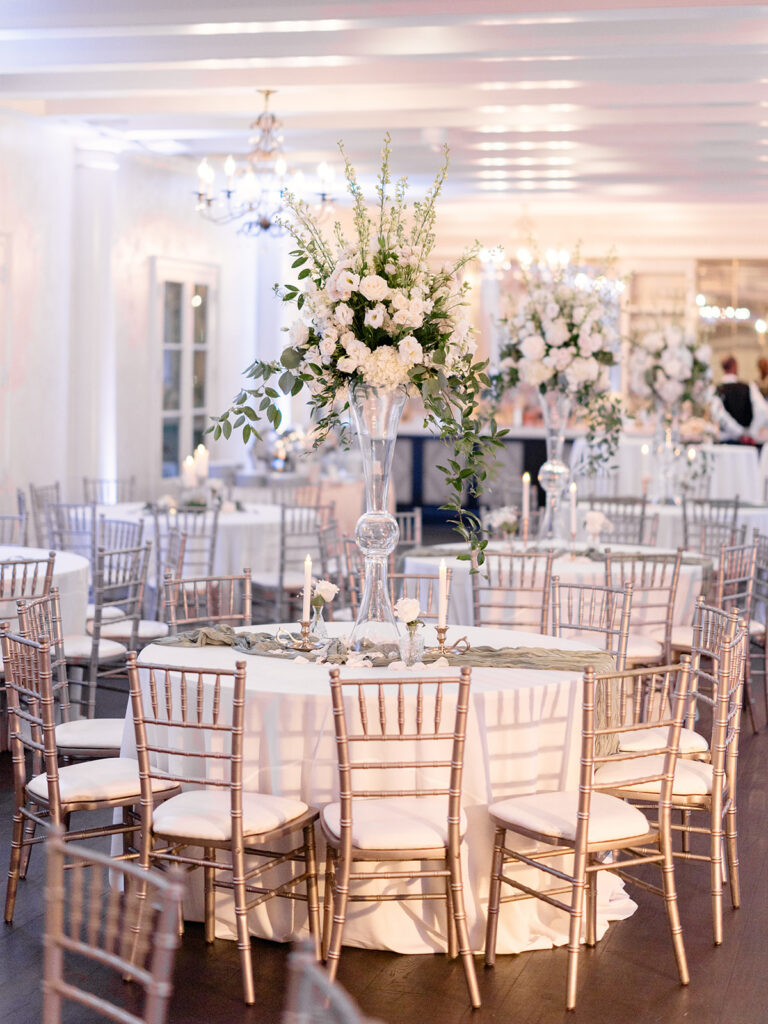 stunning florals at the wedding reception