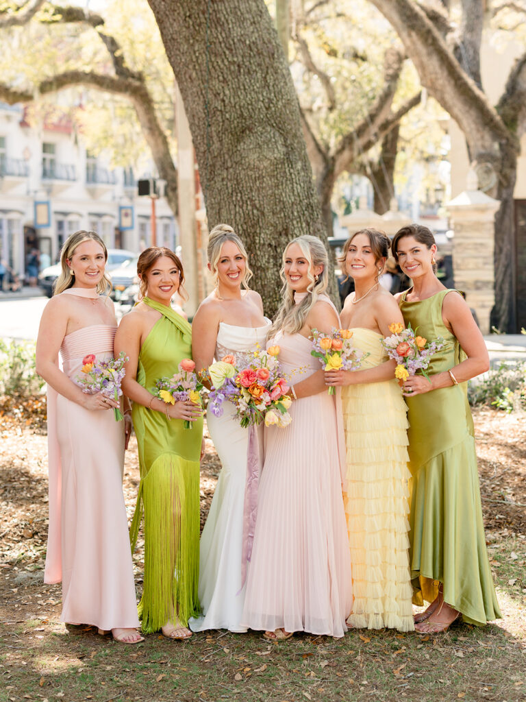 Cute picture of the bride and her bridesmaids