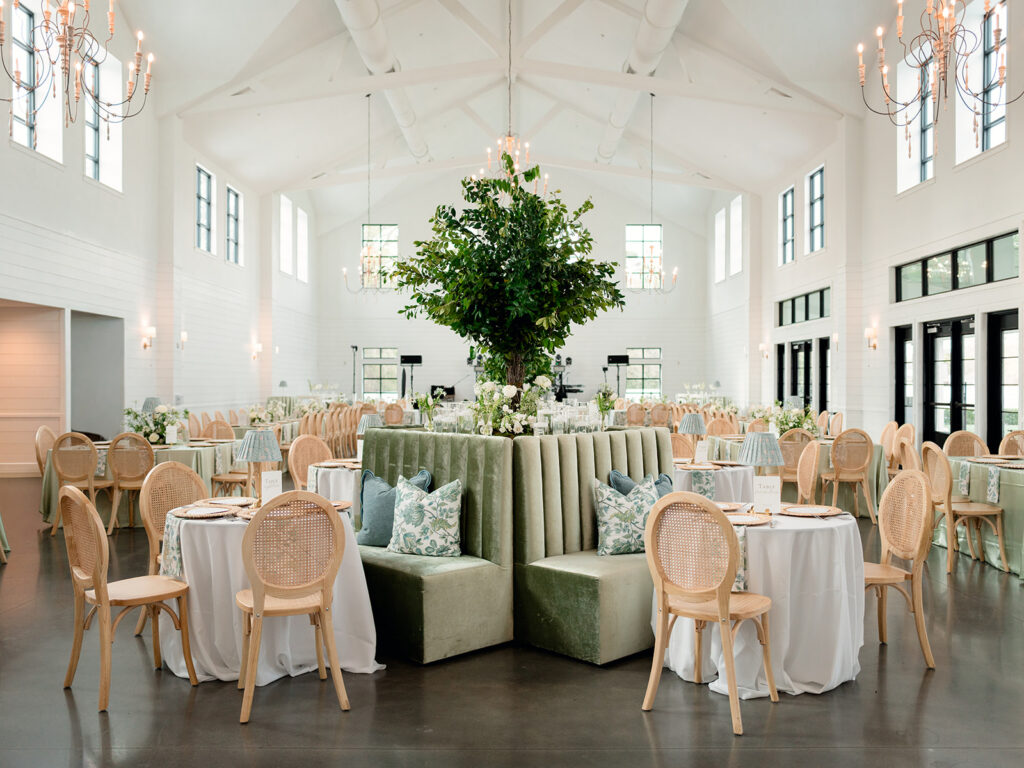 stunning wedding reception decor