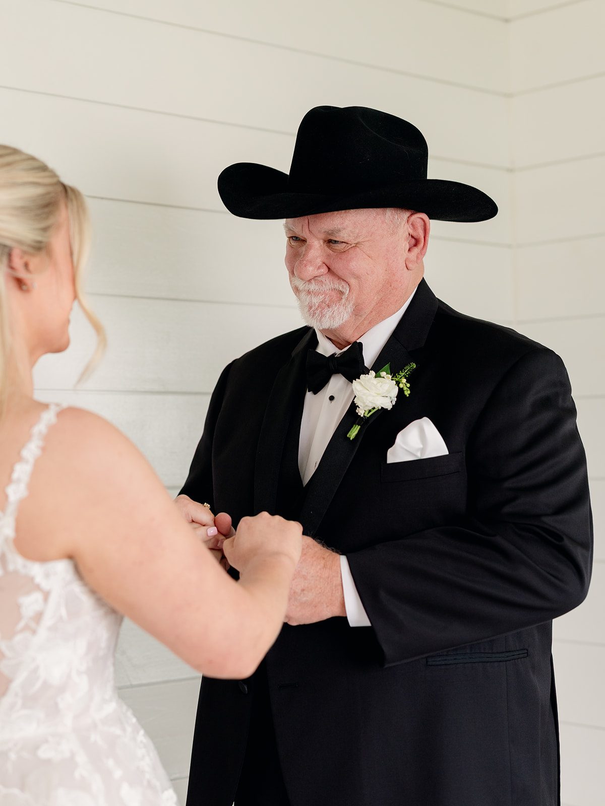Bride's first look with her dad at a Boxwood Manor wedding in Tomball, Texas