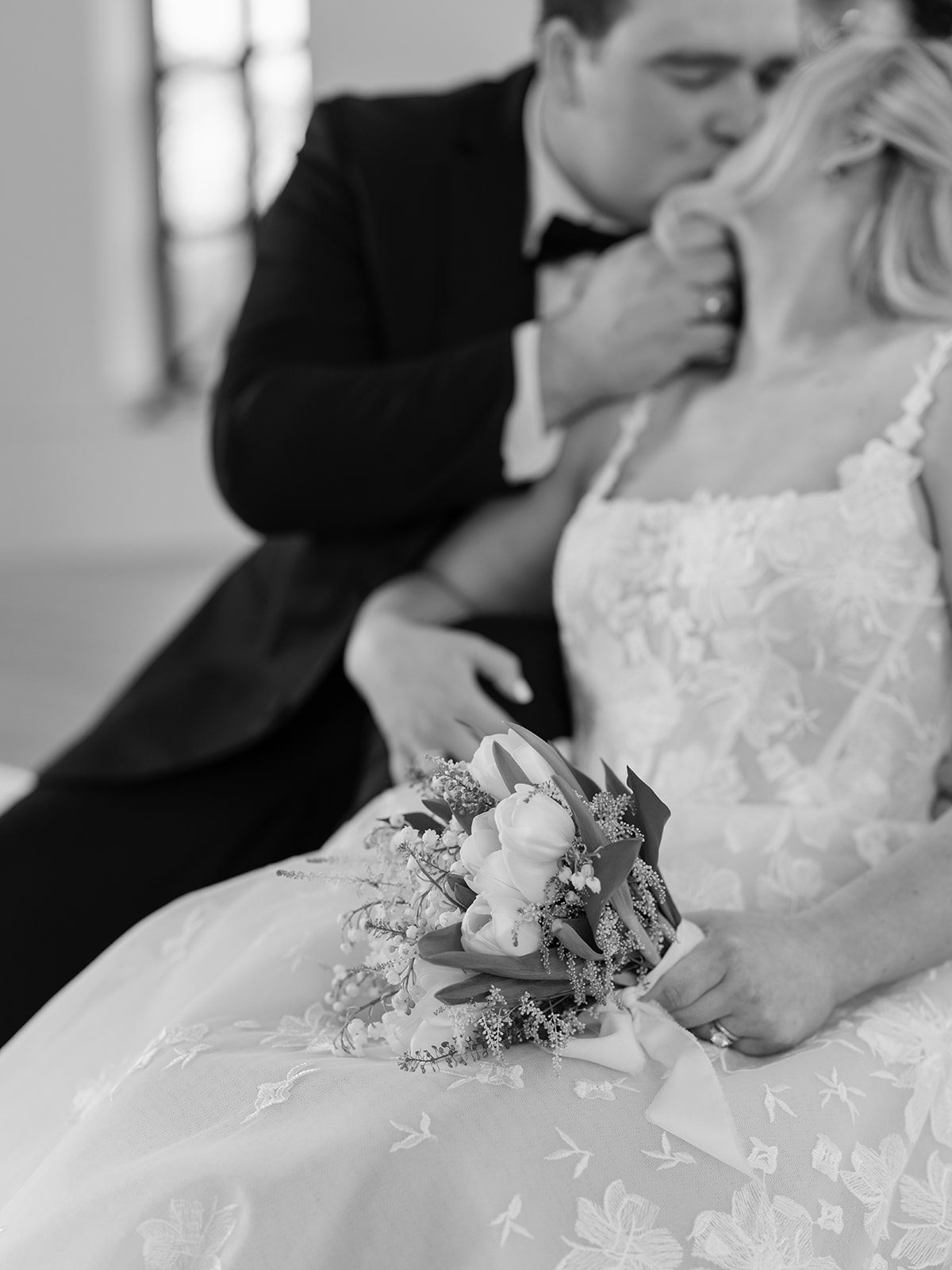 Newlywed portraits at a Boxwood Manor wedding by Aly Matei Photography